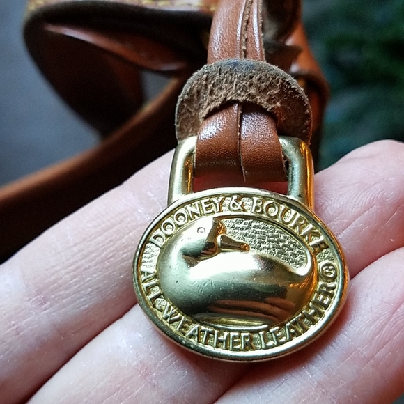 Rare Vintage Dooney & Bourke Large Hobo Bag - Picture 12 of 14